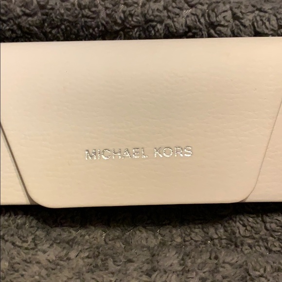Michael Kors sunglasses - Picture 1 of 3